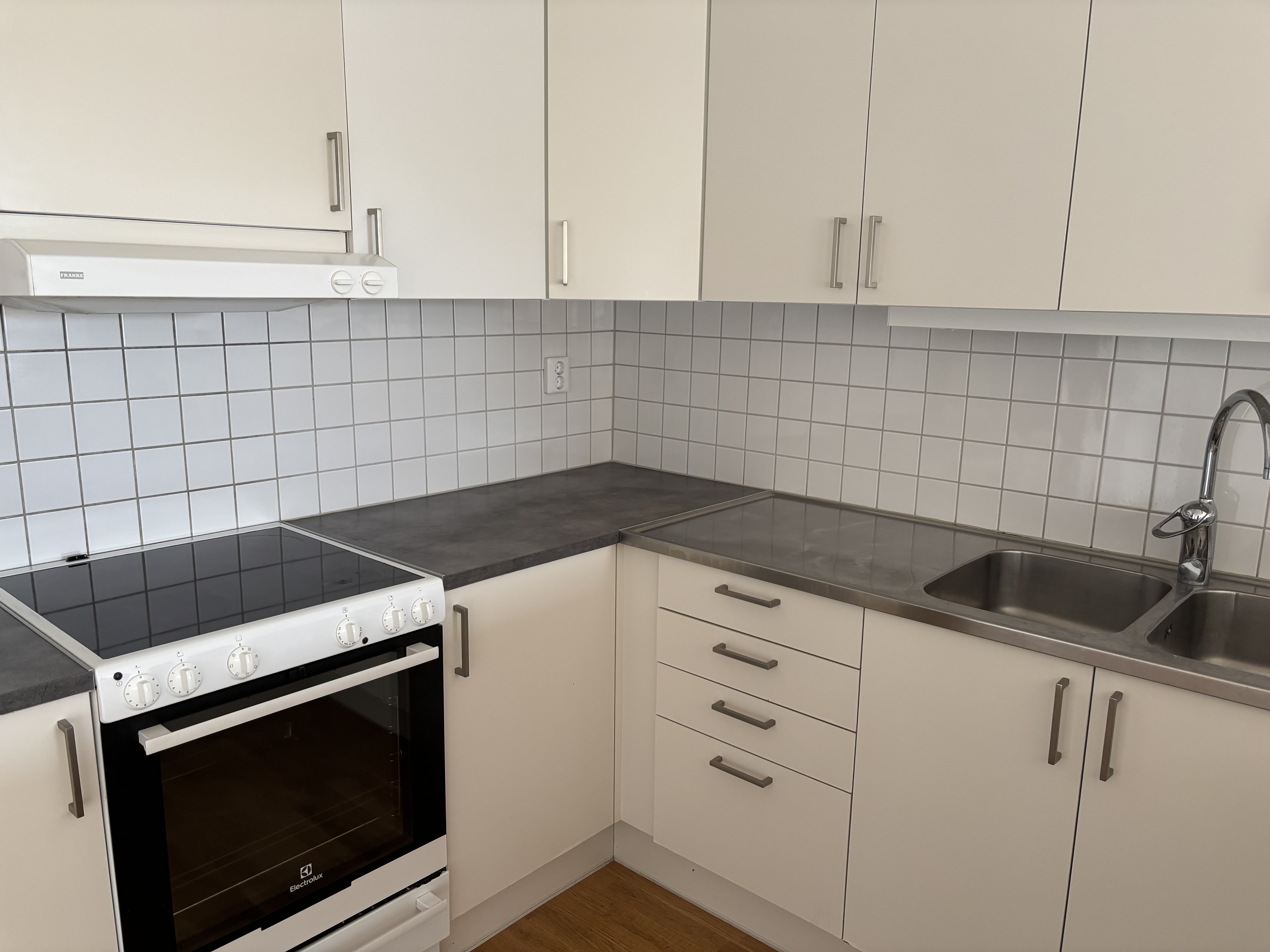 Lägenhet, 2 rooms, 51 sqm, Kungsängen – bild 3