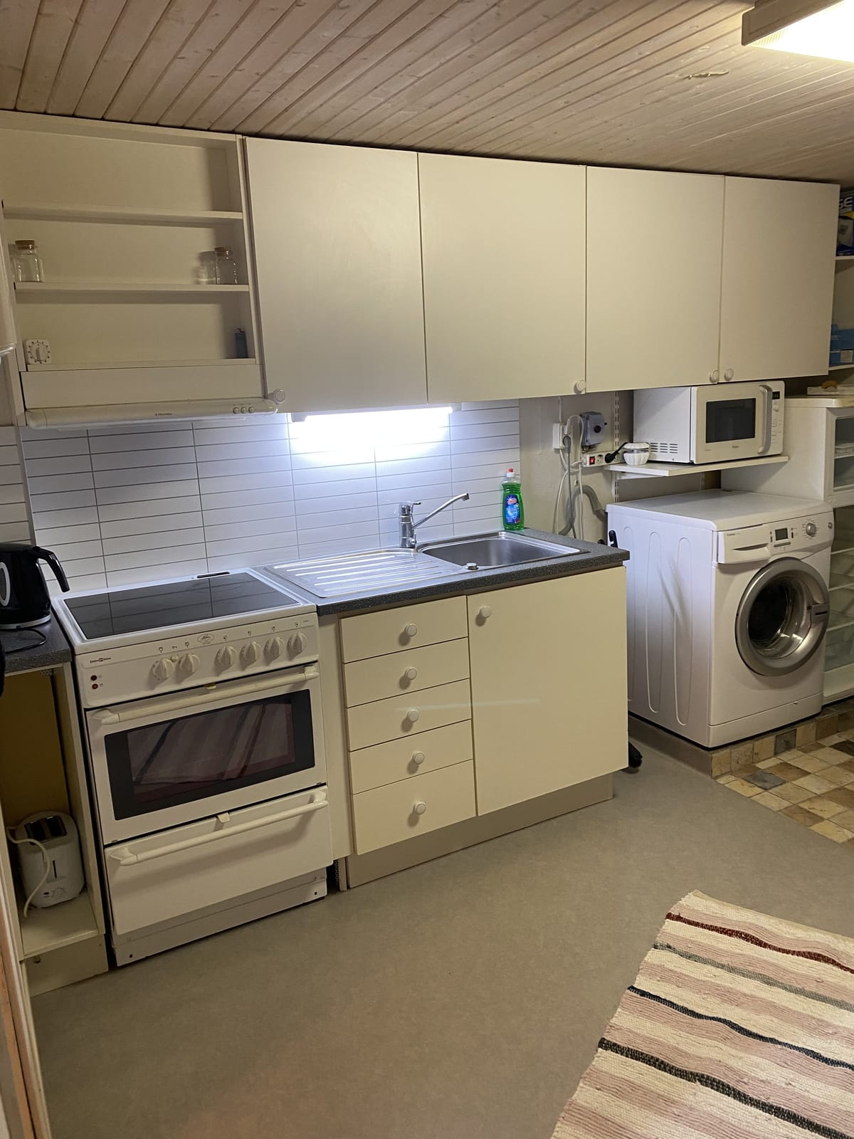 1 rok · 32 m² i Ödsmål – bild 6