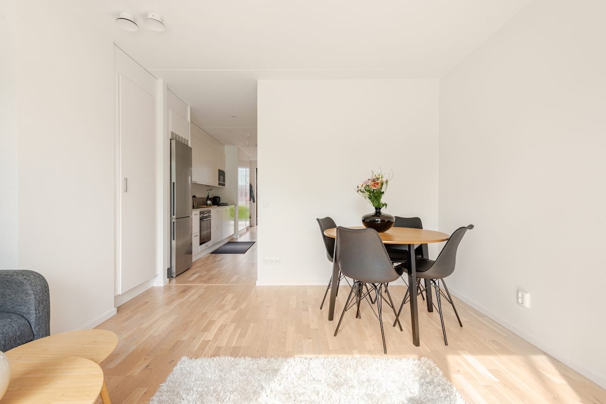 Lägenhet, 2 rooms, 42 sqm, Älvsjö – bild 3