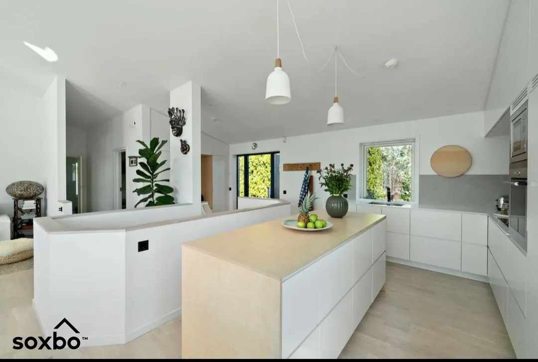 Villa/Hus, 7 rooms, 200 sqm, Hässelby – bild 10