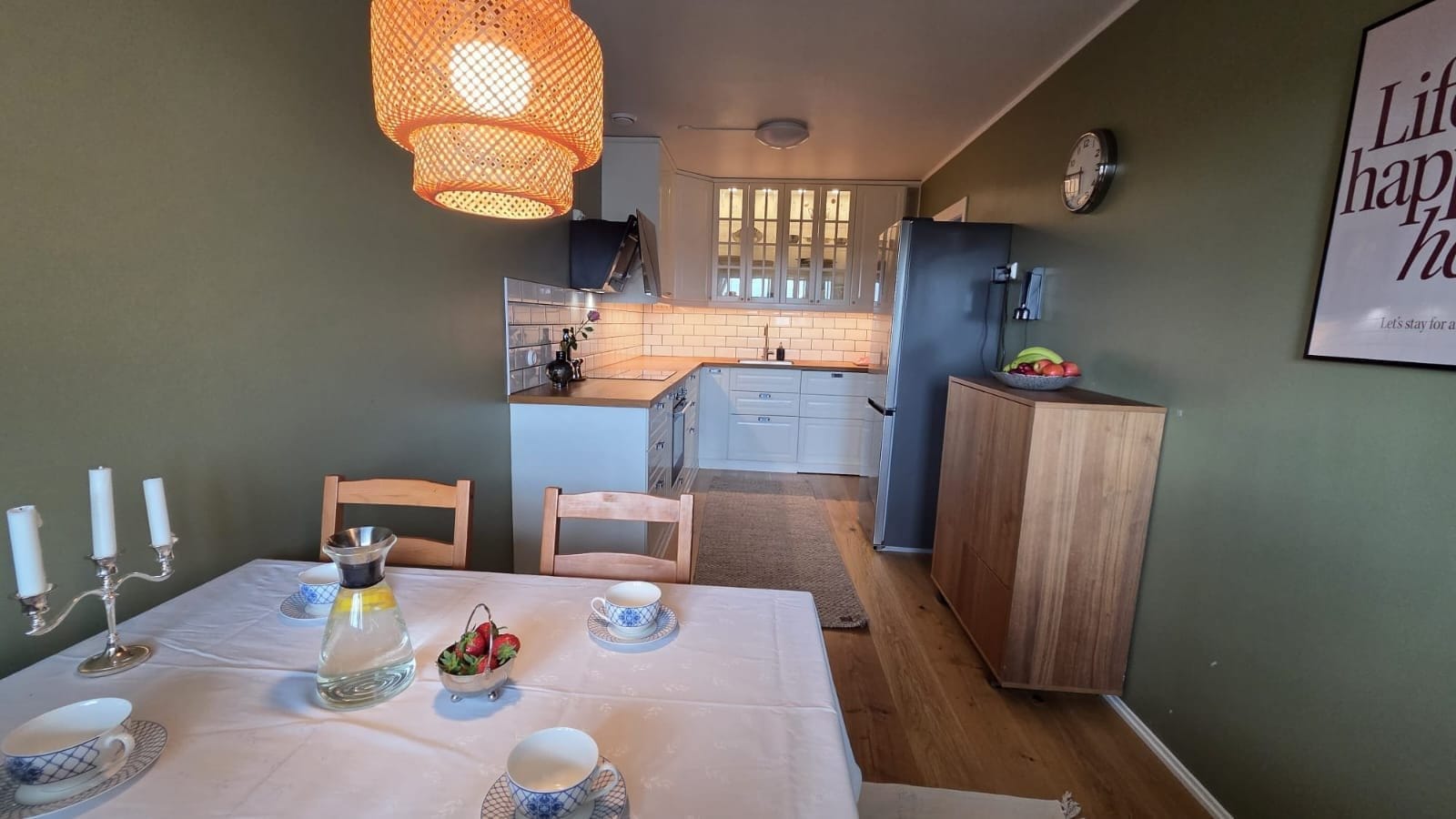 3 rok · 83 m² i Huddinge – bild 4