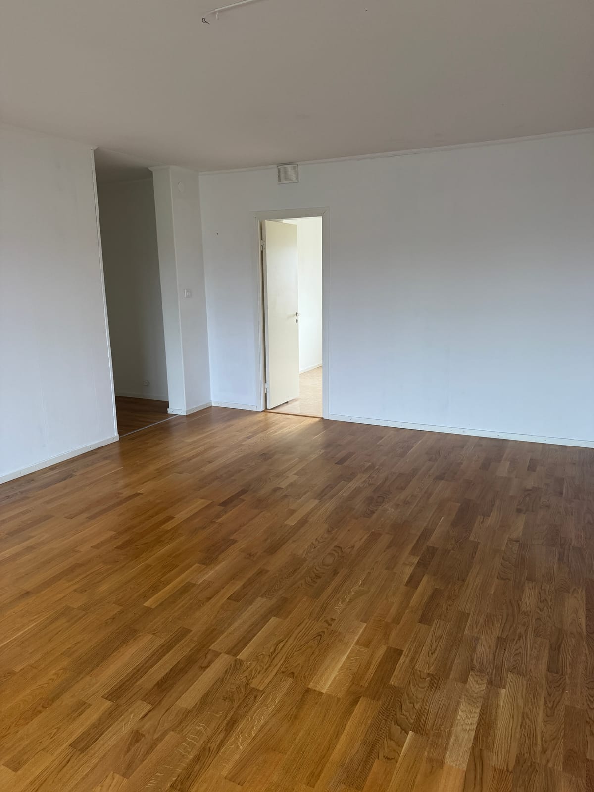 2 rok · 61 m² i Vänersborg – bild 9