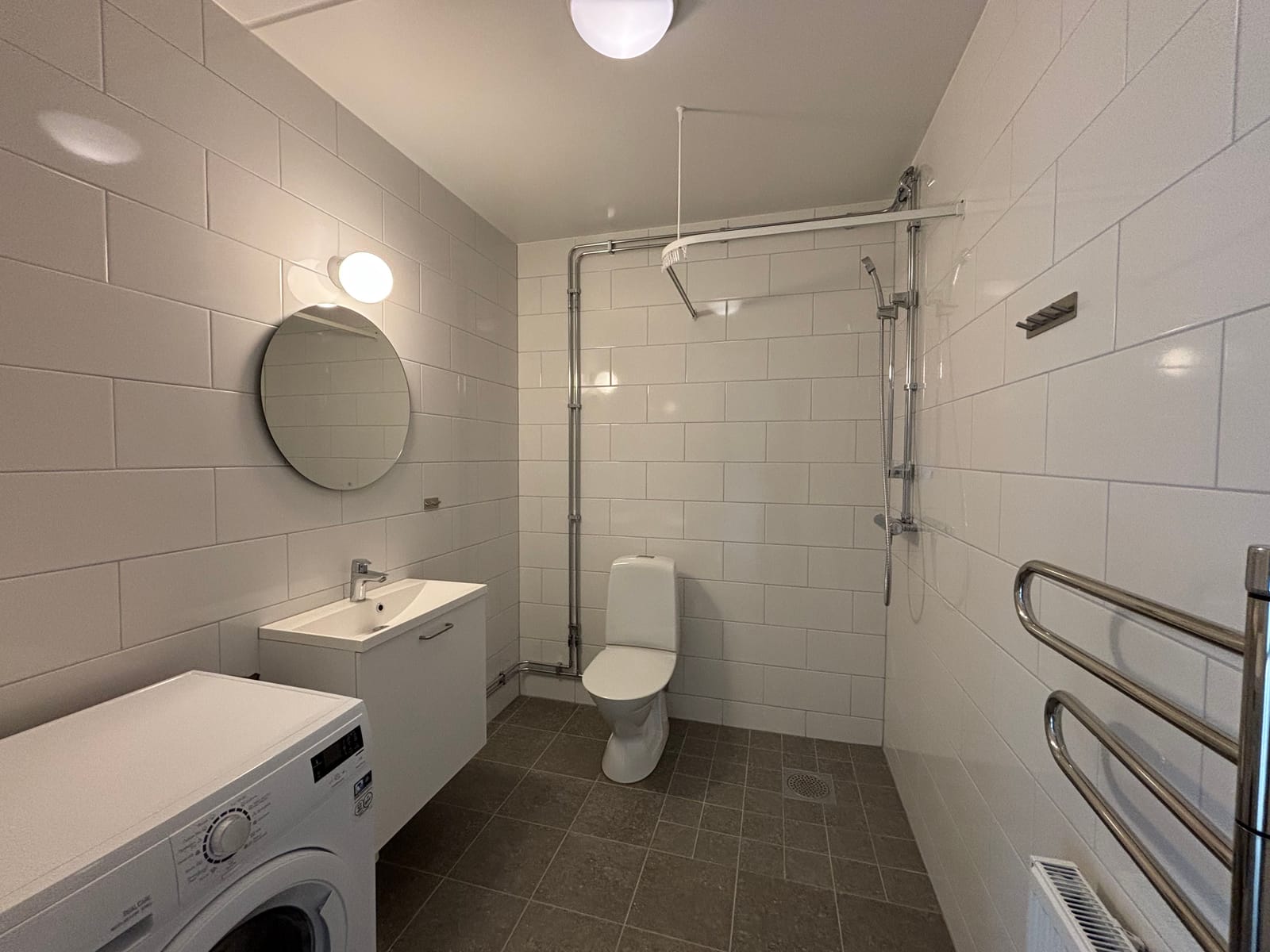 2 rok · 44 m² i Enköping – bild 12