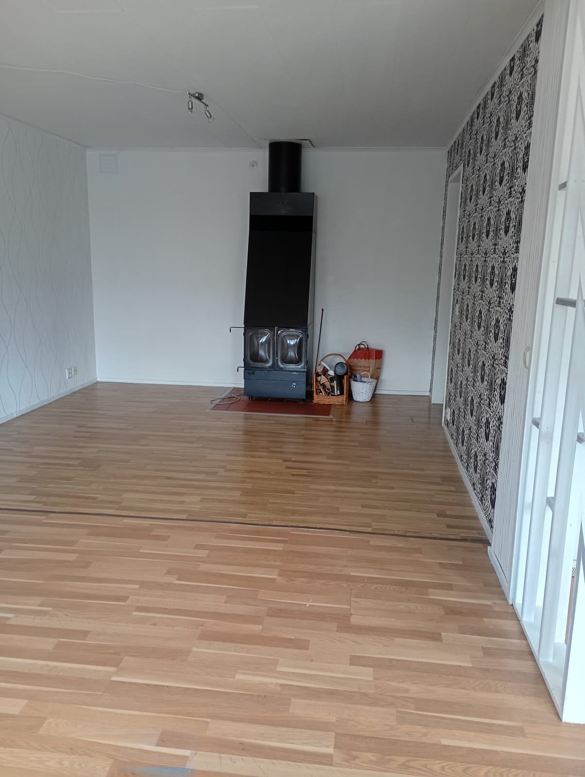 5 rok · 150 m² i Stockaryd – bild 2