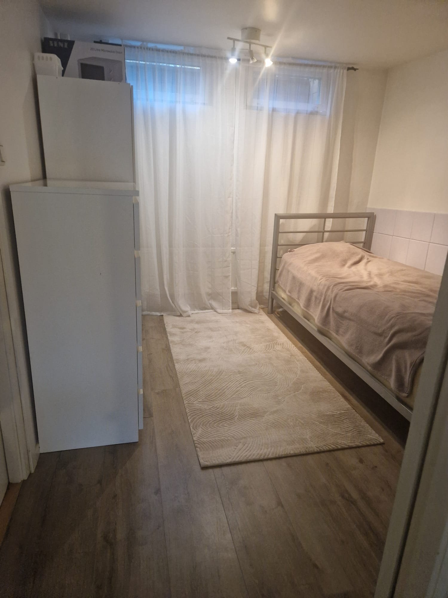 Radhus, 2 rooms, 30 sqm, Hässelby – bild 4
