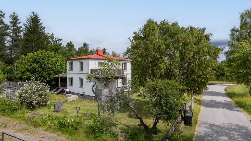 Villa/Hus, 4 rooms, 130 sqm, Totebo