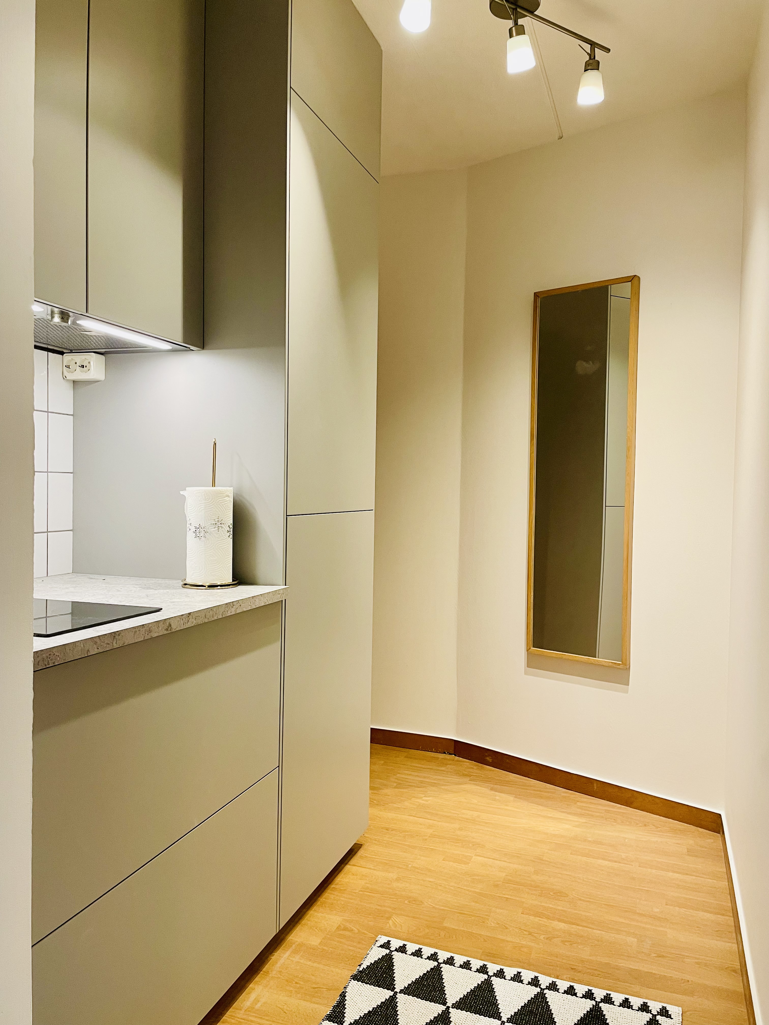 Lägenhet, 1 rooms, 30 sqm, Solna – bild 3