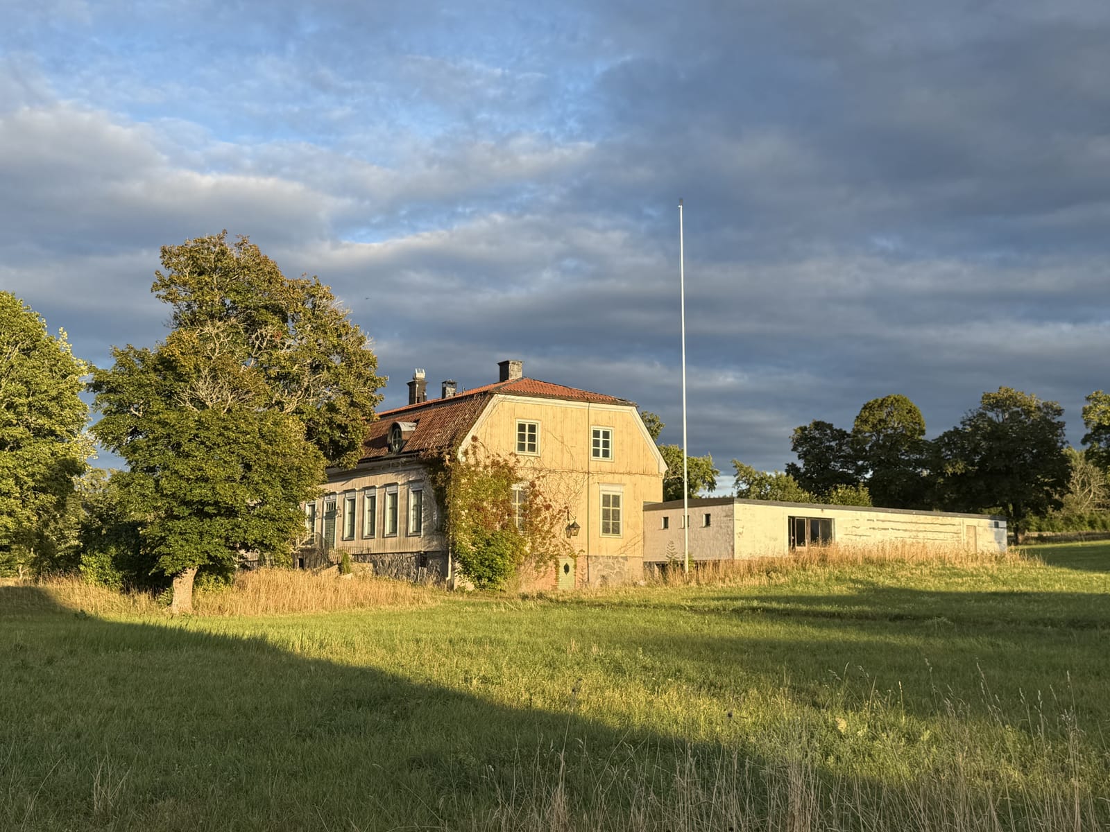 8 rok · 550 m² i Örsundsbro – bild 28