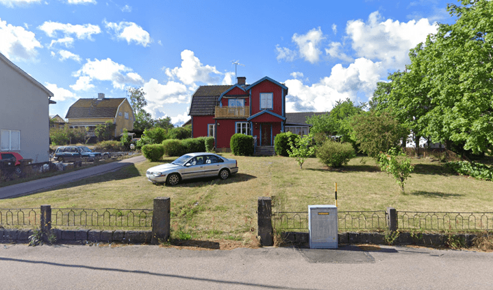Villa/Hus, 8 rooms, 200 sqm, Blomstermåla