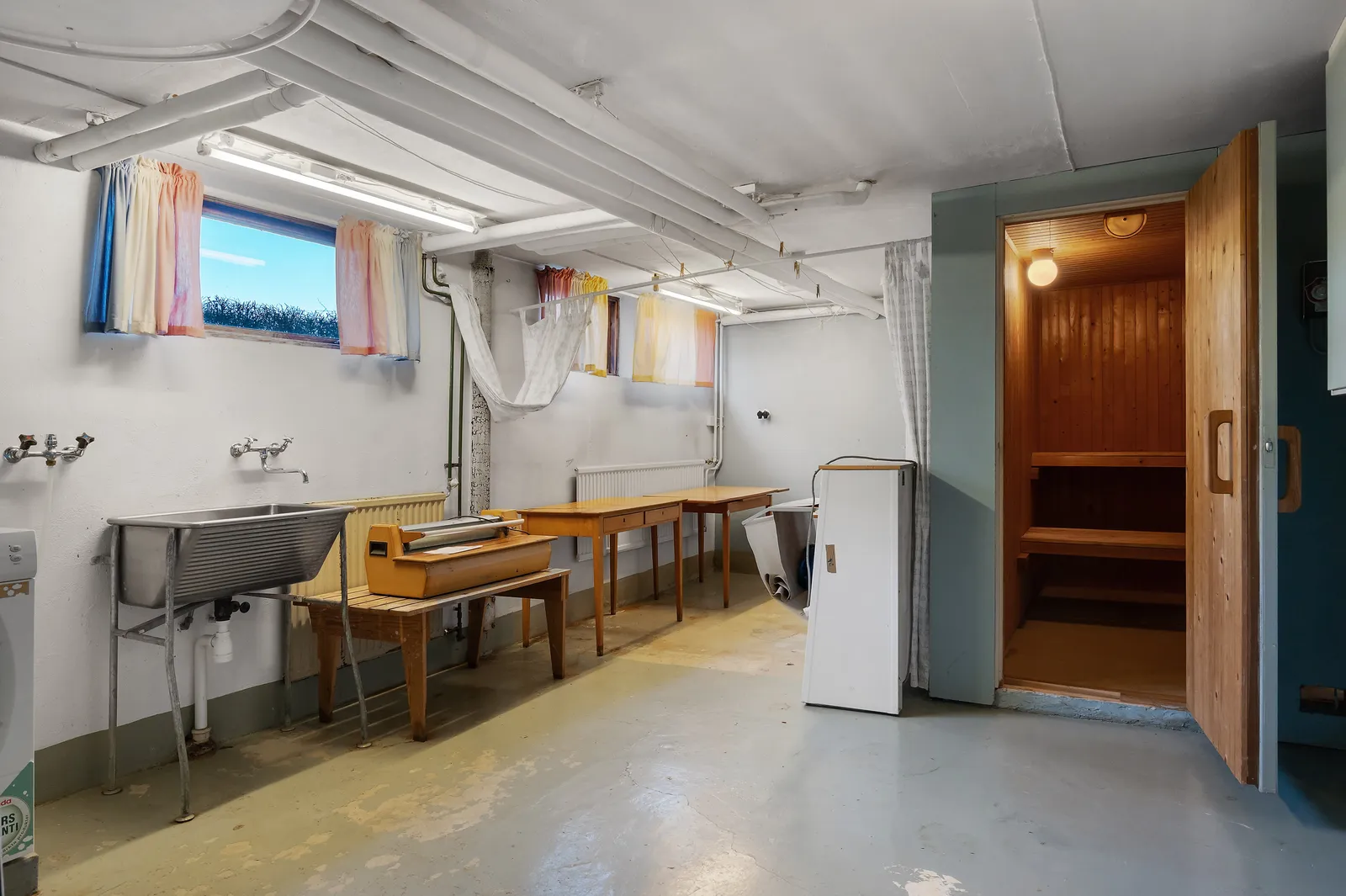 9 rok · 290 m² i Södertälje – bild 21