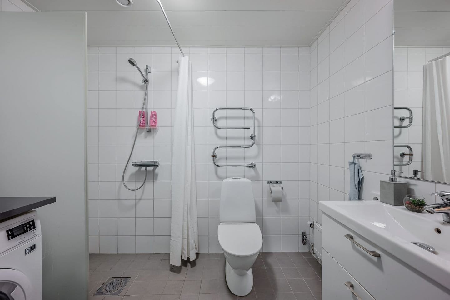 1 rok · 33 m² i Märsta – bild 3