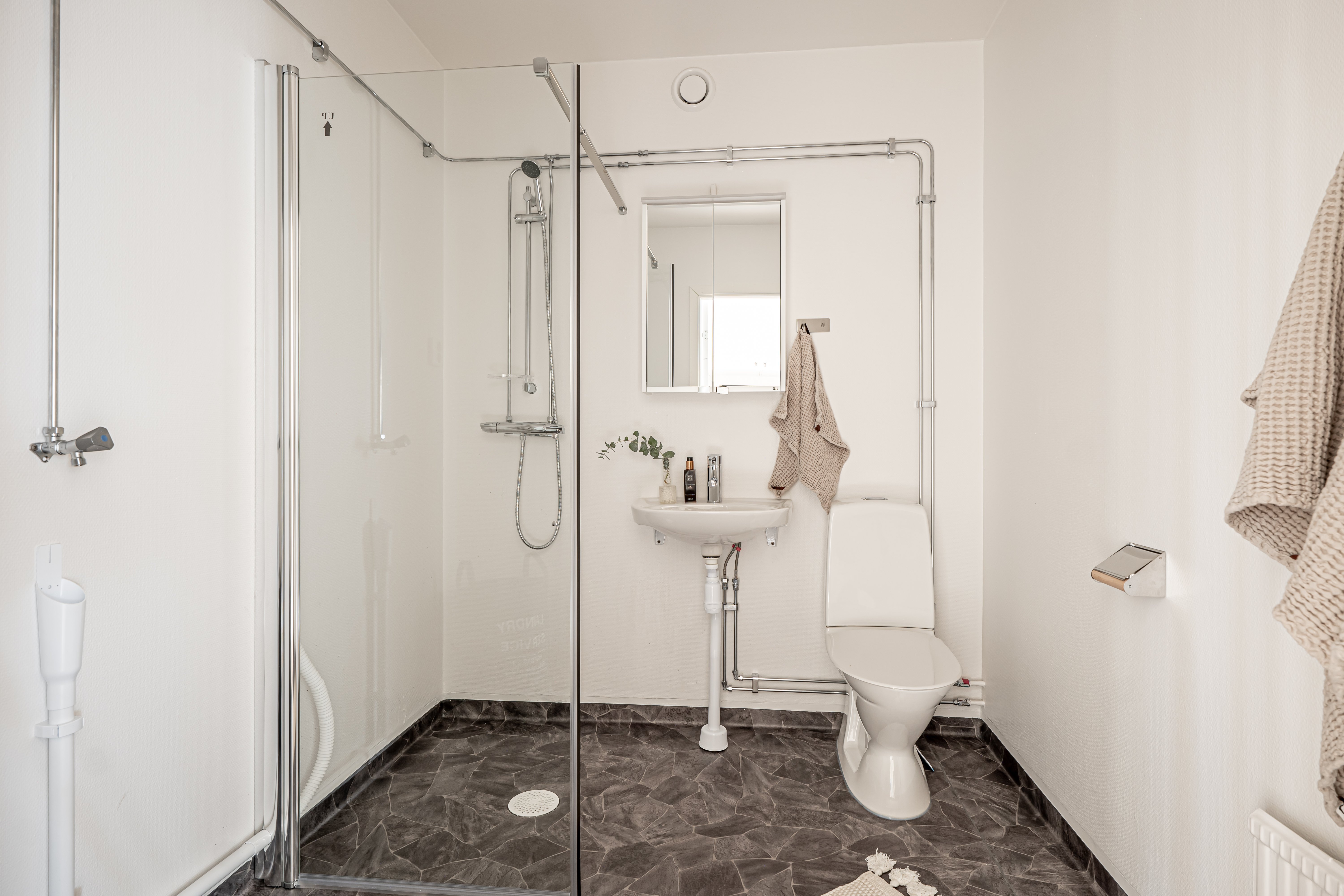 Lägenhet, 1 rooms, 35 sqm, Kungsör – bild 5