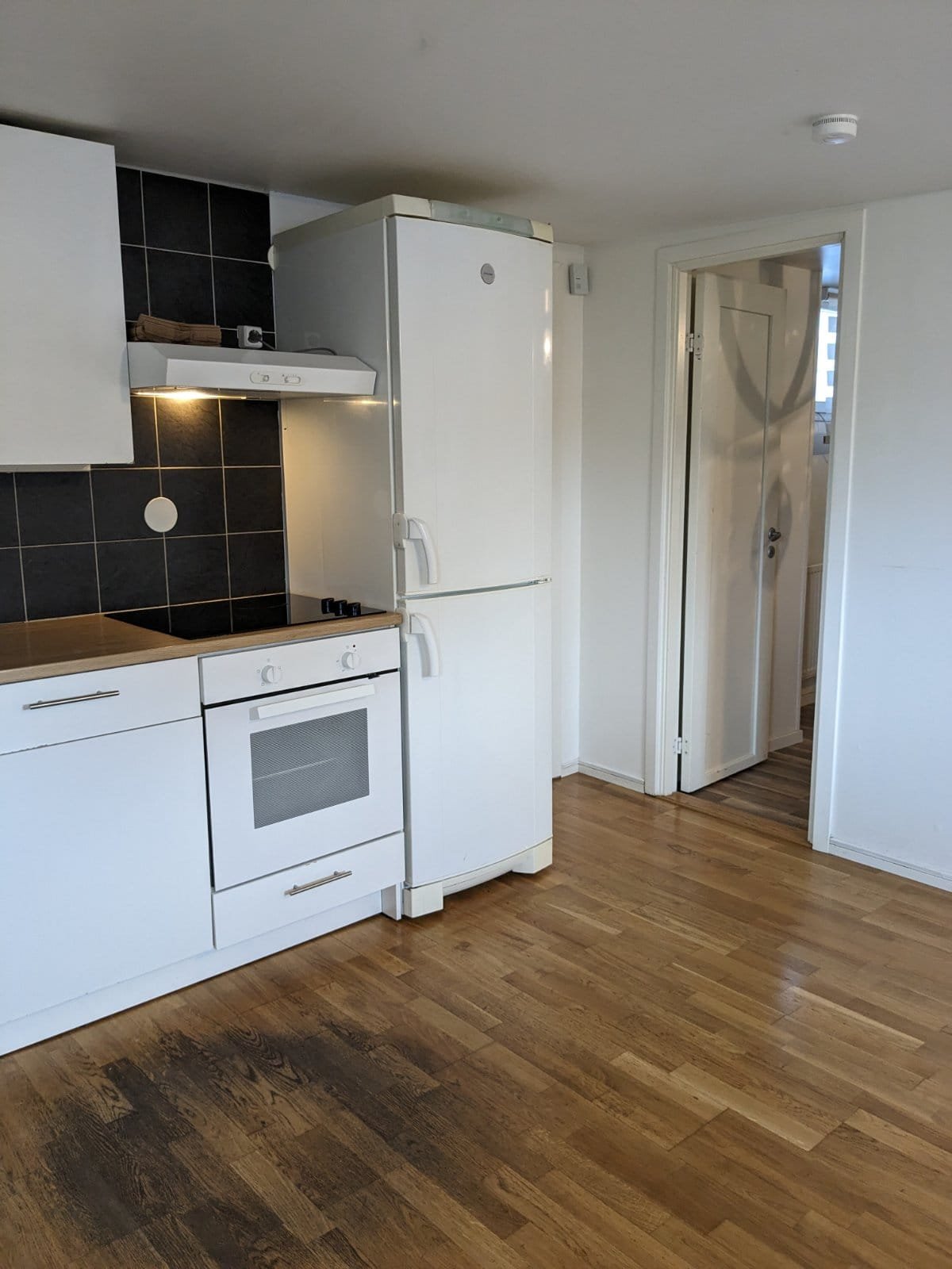 Villa/Hus, 2 rooms, 42 sqm, Upplands Väsby – bild 3