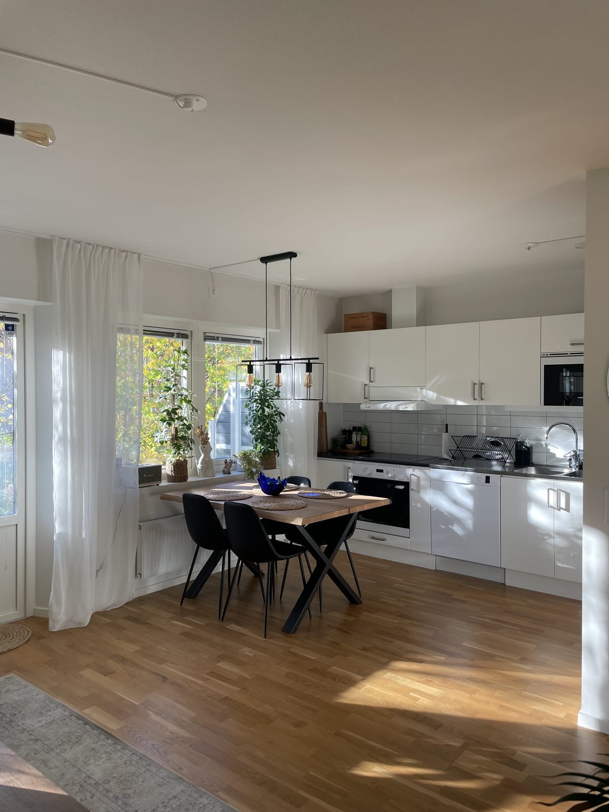 2 rok · 56 m² i Surte – bild 3
