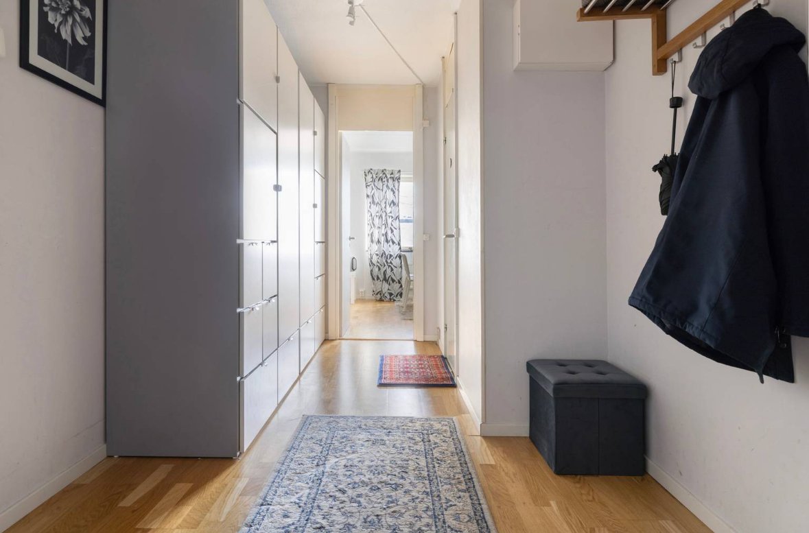 Lägenhet, 3 rooms, 80 sqm, Brandbergen – bild 2
