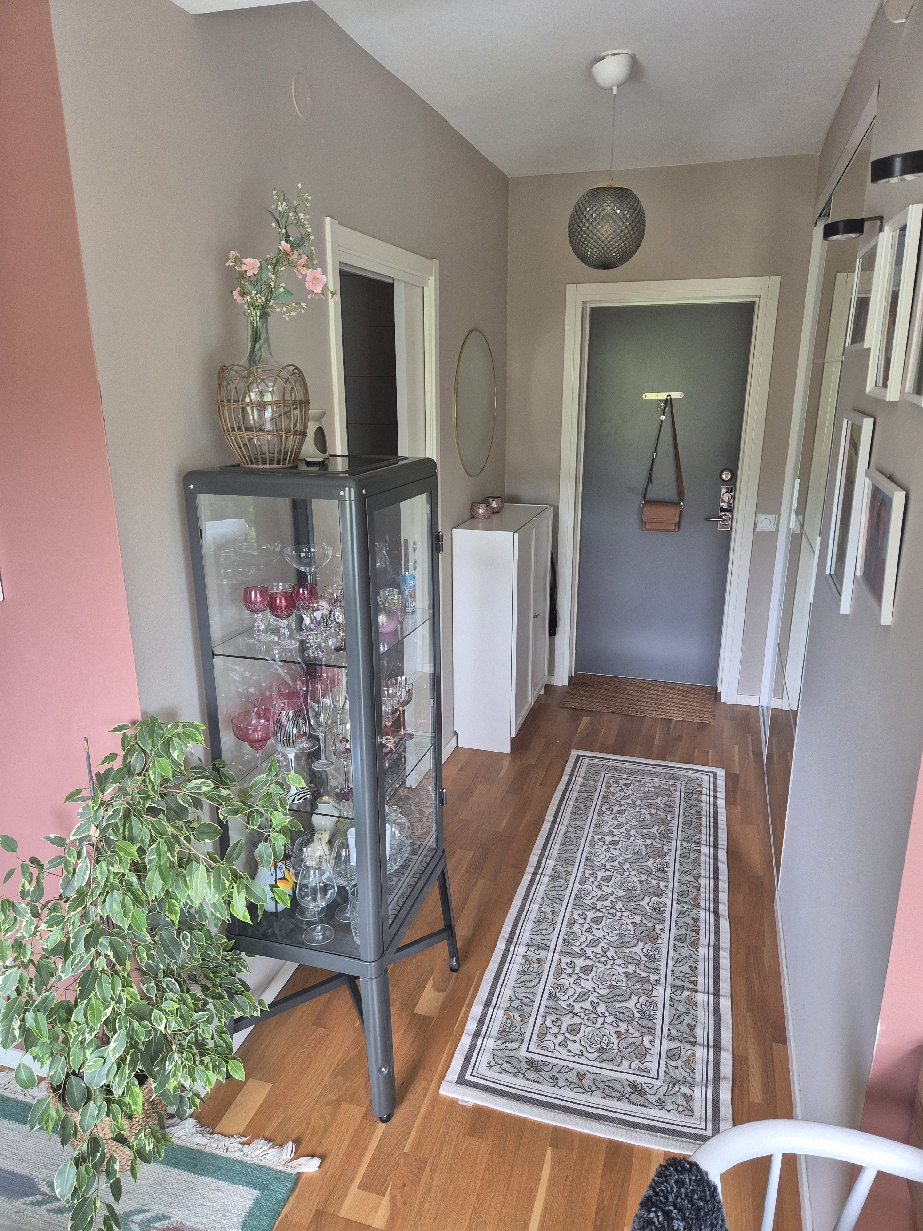 Lägenhet, 2 rooms, 34 sqm, Sollentuna – bild 2