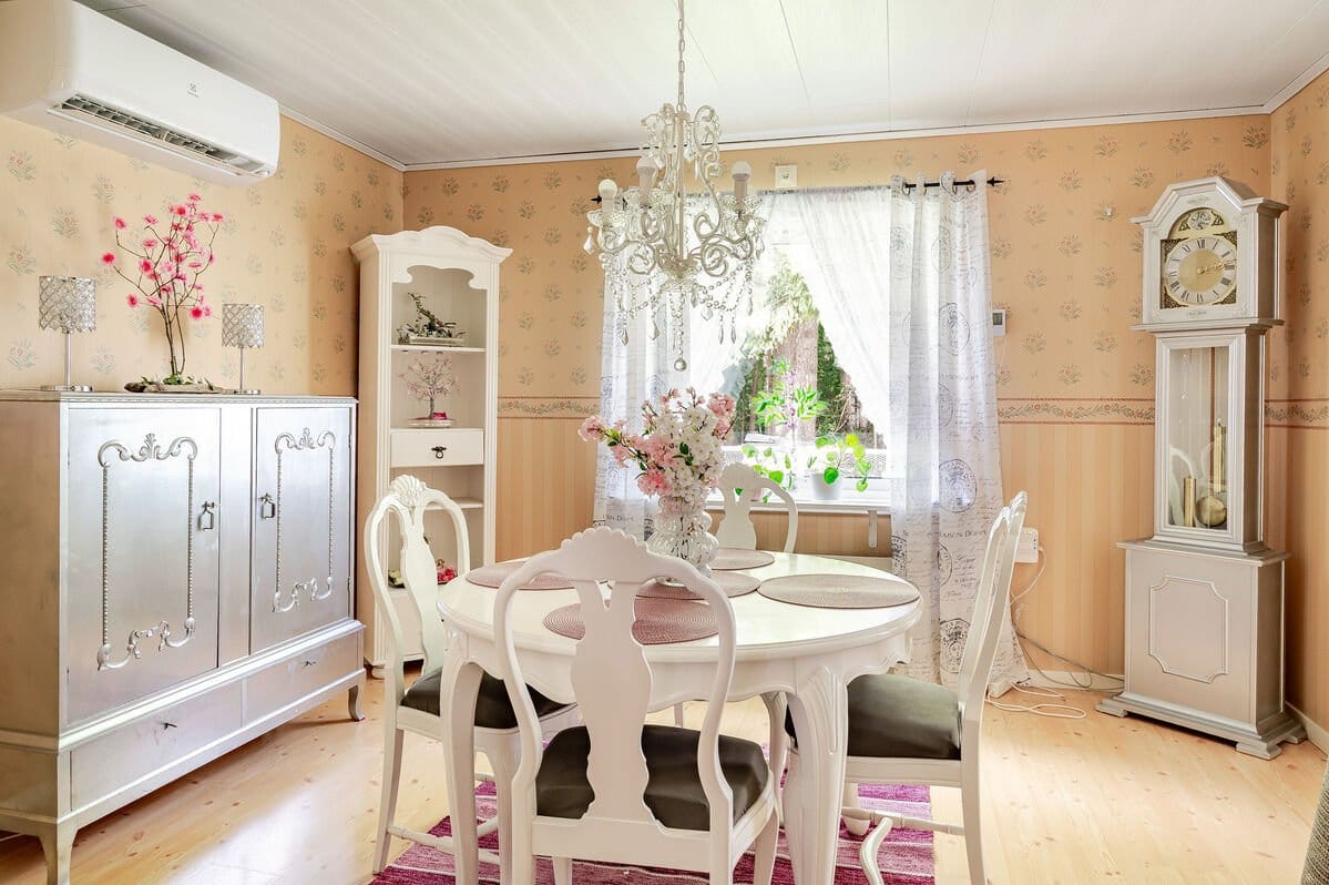 8 rok · 164 m² i Alby – bild 21