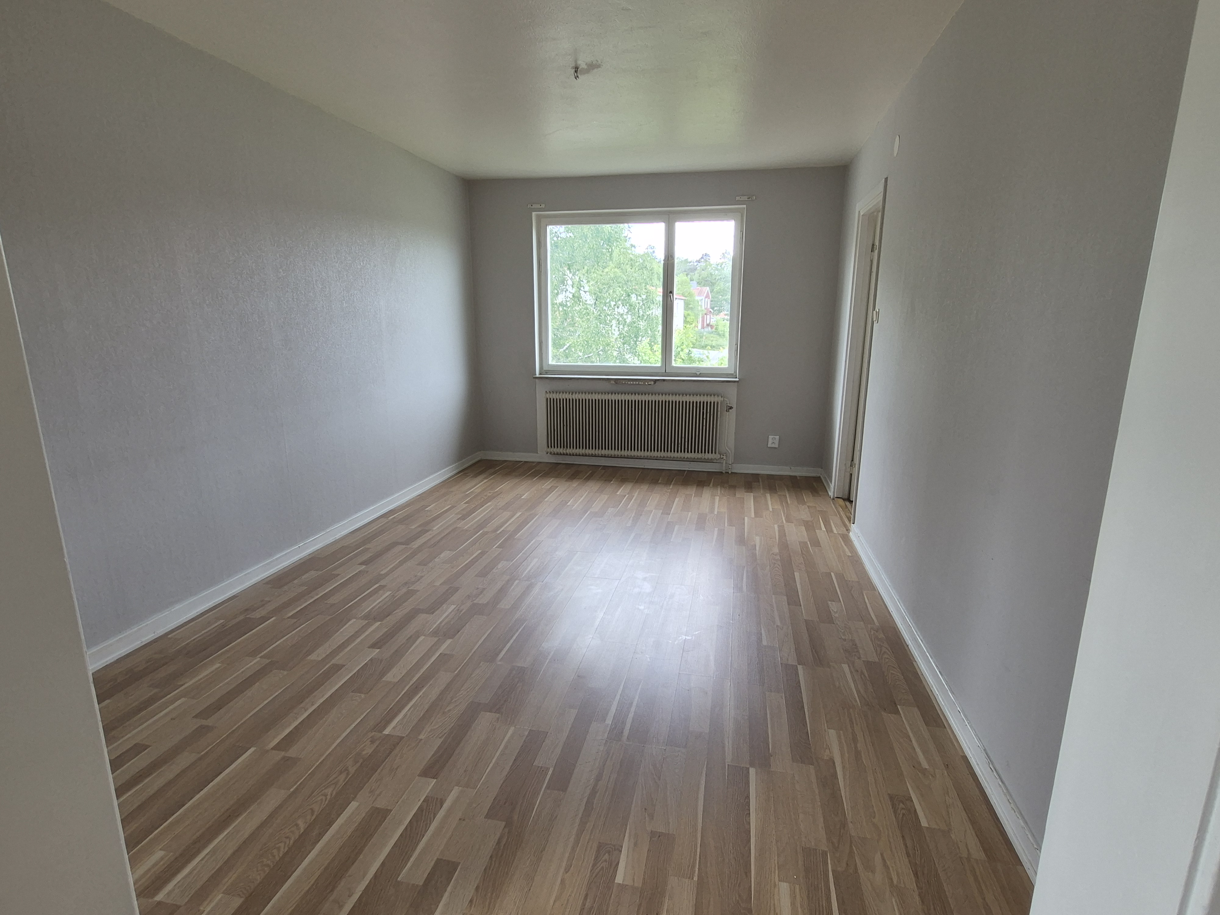 Lägenhet, 5 rooms, 110 sqm, Hälleforsnäs – bild 8