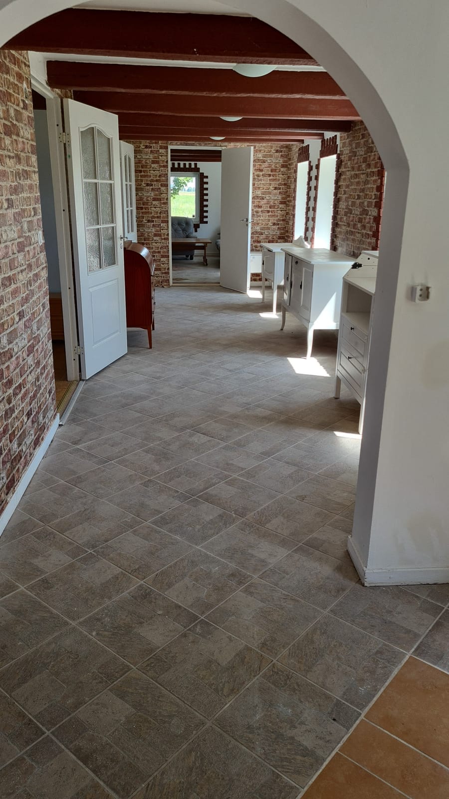 12 rok · 200 m² i Tomelilla – bild 3