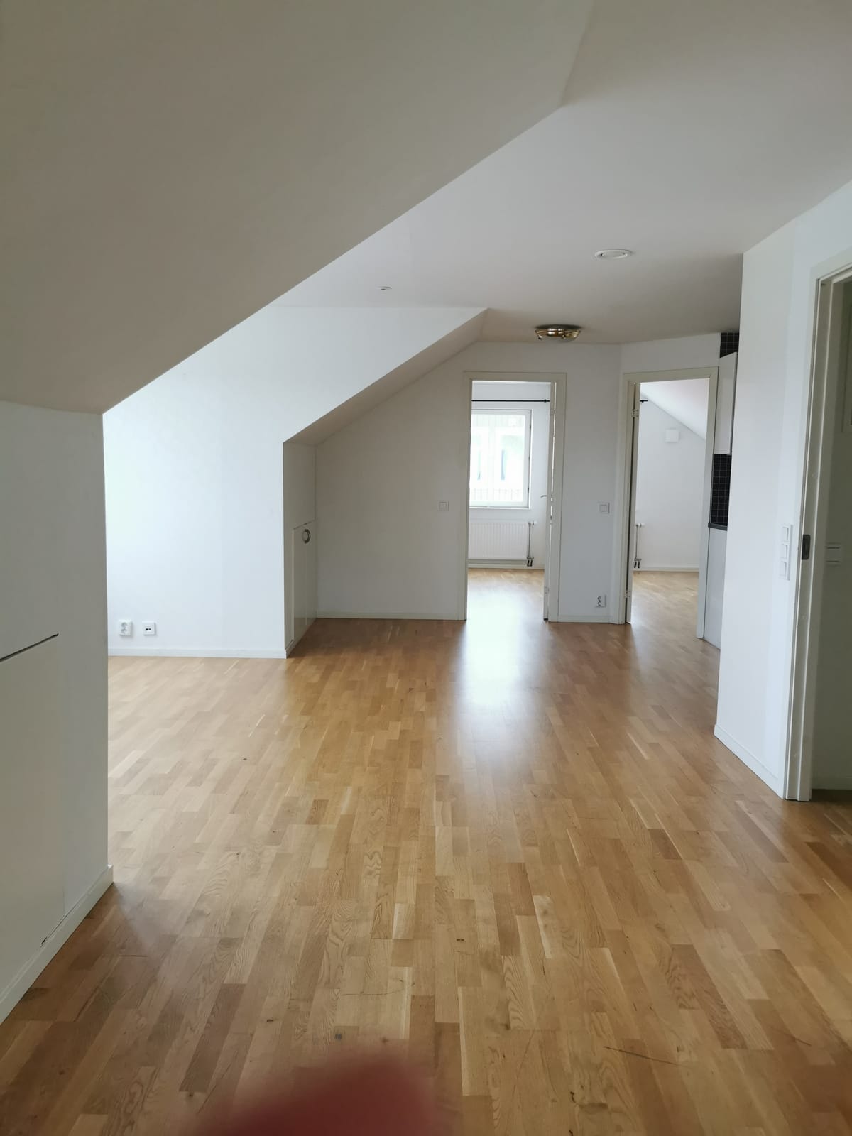Villa/Hus, 4 rooms, 80 sqm, Bro