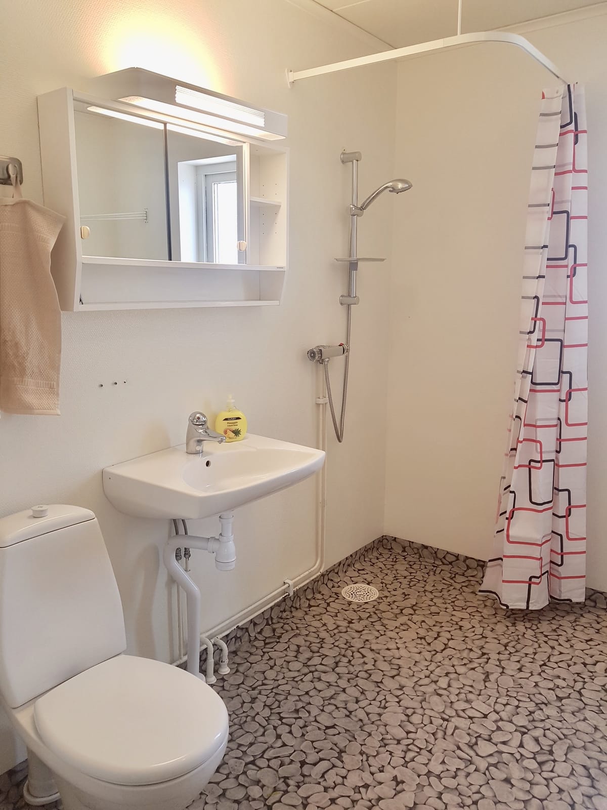 5 rok · 88 m² i Liden – bild 14