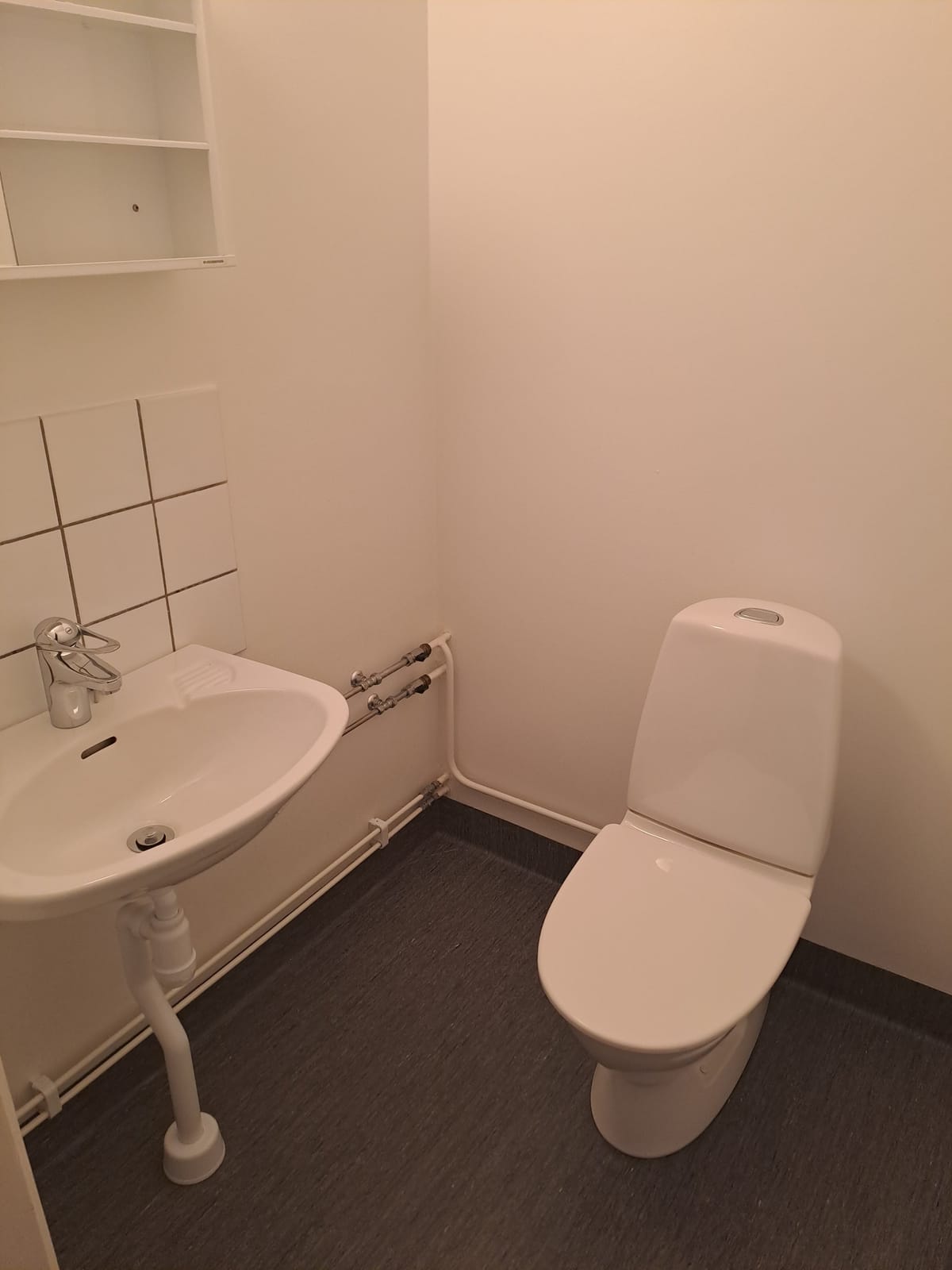 2 rok · 83 m² i Alvesta – bild 5