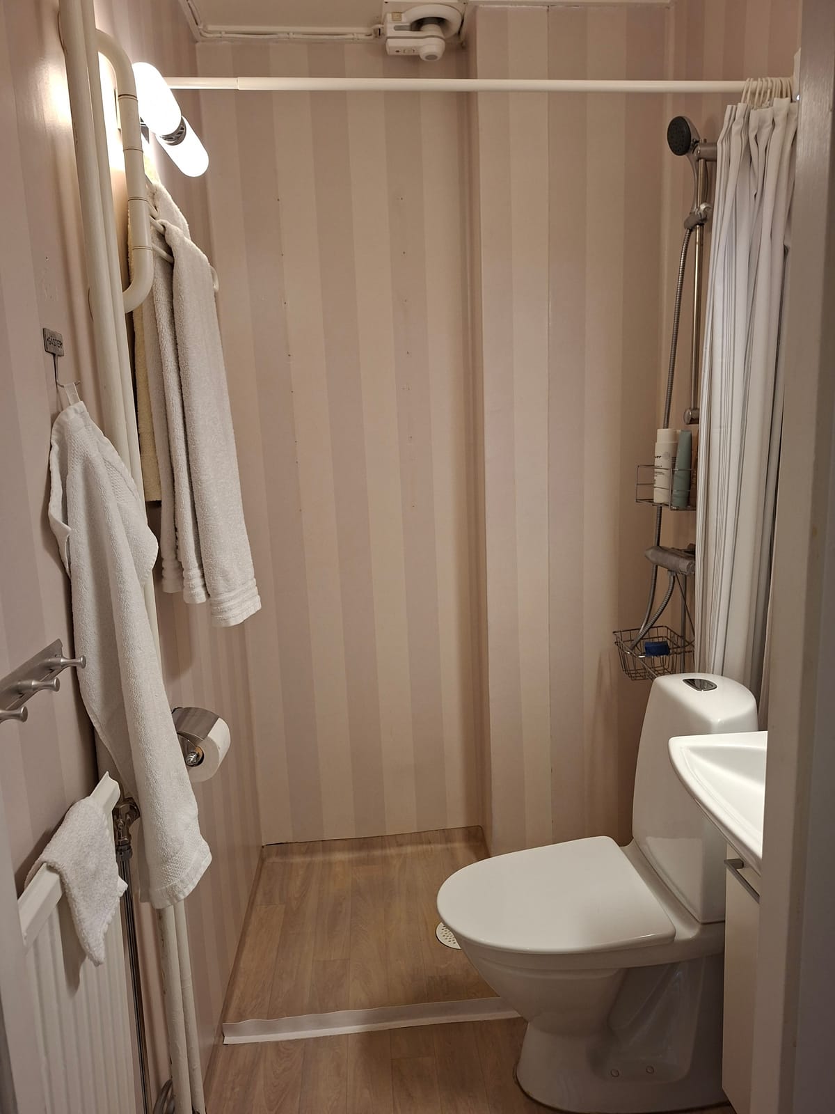 2 rok · 57 m² i Vänersborg – bild 8
