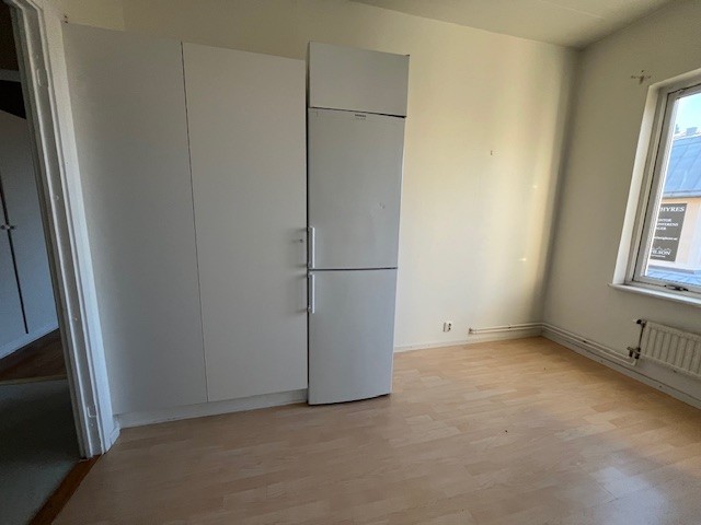 Lägenhet, 1 rooms, 48 sqm, Köping – bild 3