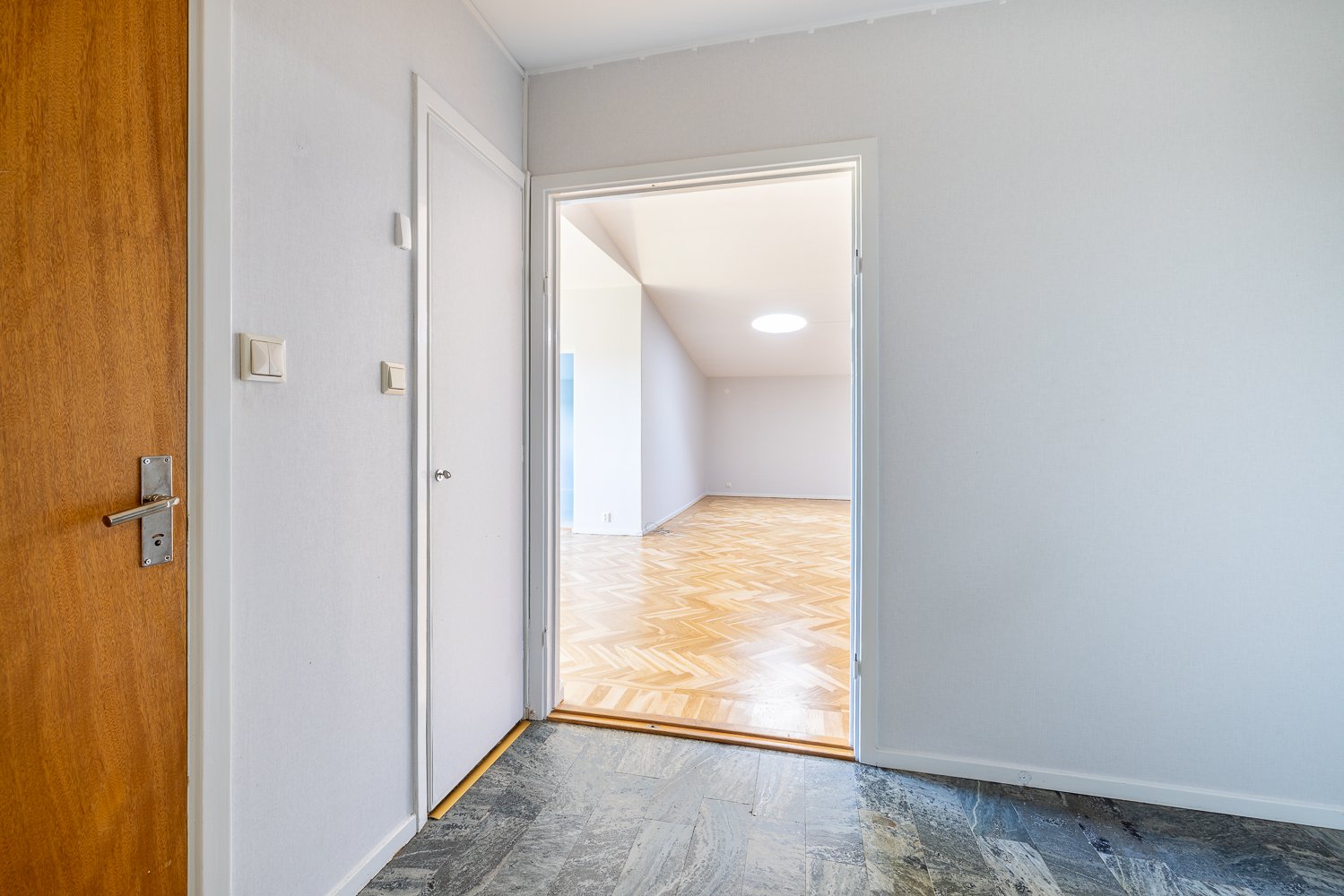 Lägenhet, 2 rooms, 88 sqm, Finspång – bild 2