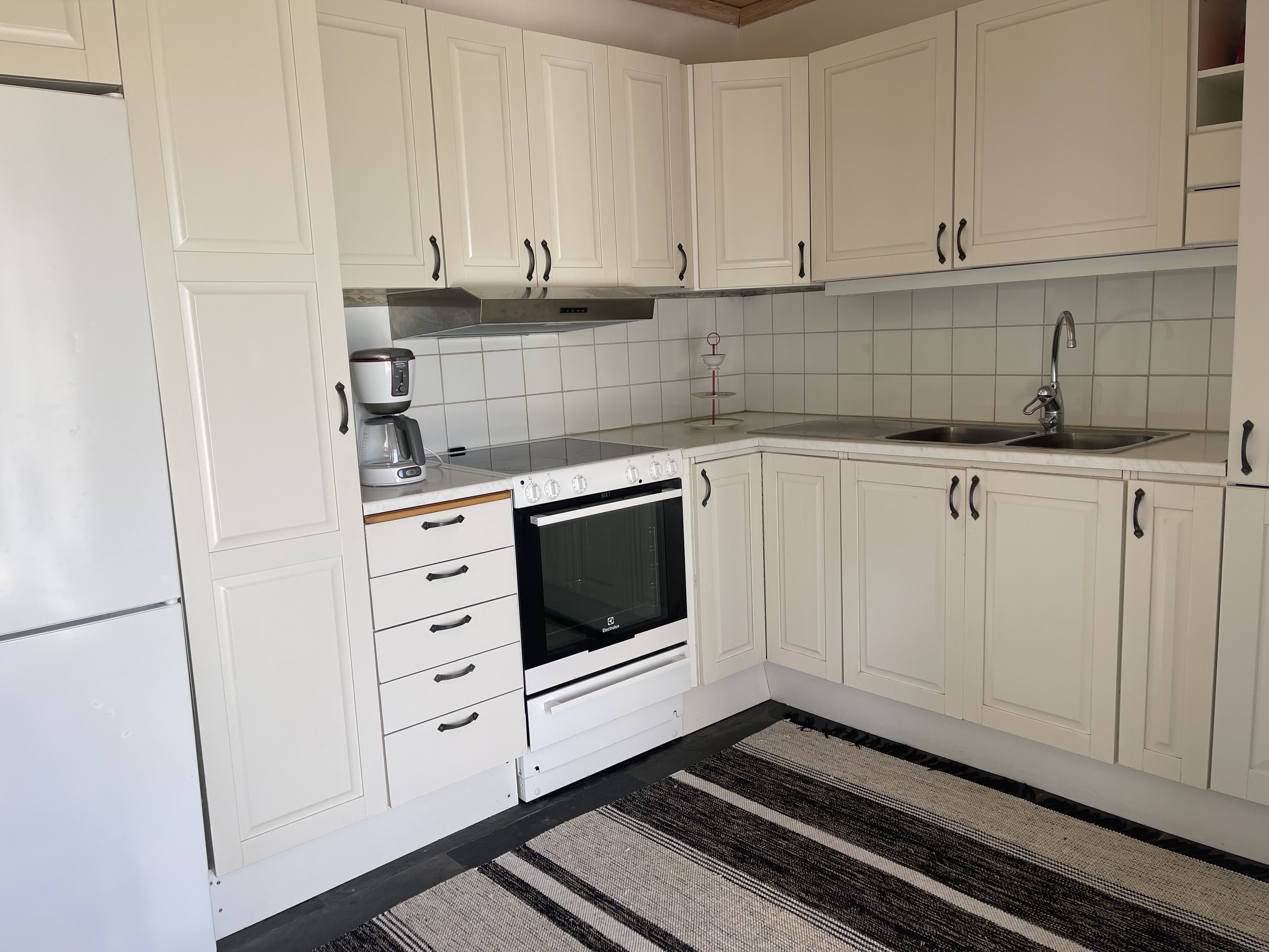 Stuga, 2 rooms, 60 sqm, Varekil – bild 3