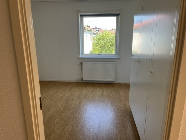3 rok · 80 m² i Sala – bild 5