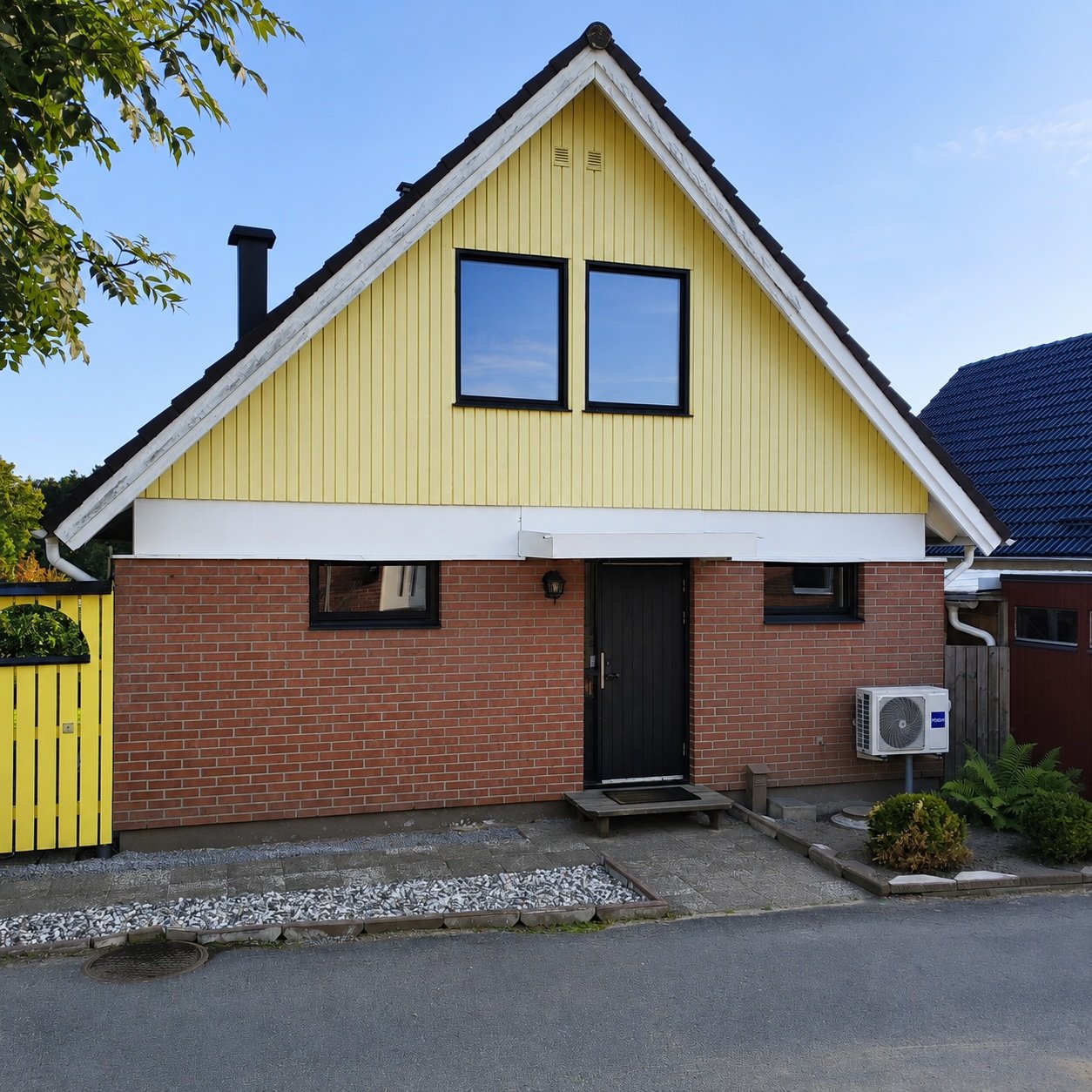 Villa/Hus, 8 rooms, 108 sqm, Åby