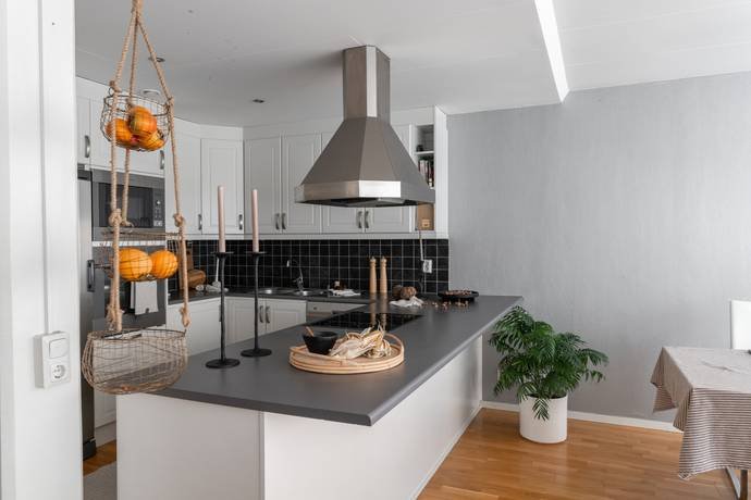Lägenhet, 4 rooms, 130 sqm, Västerås – bild 4