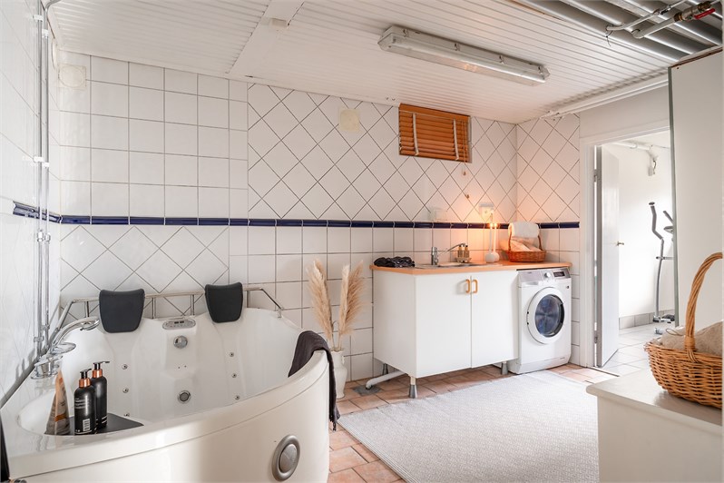 6 rok · 209 m² i Huskvarna – bild 19