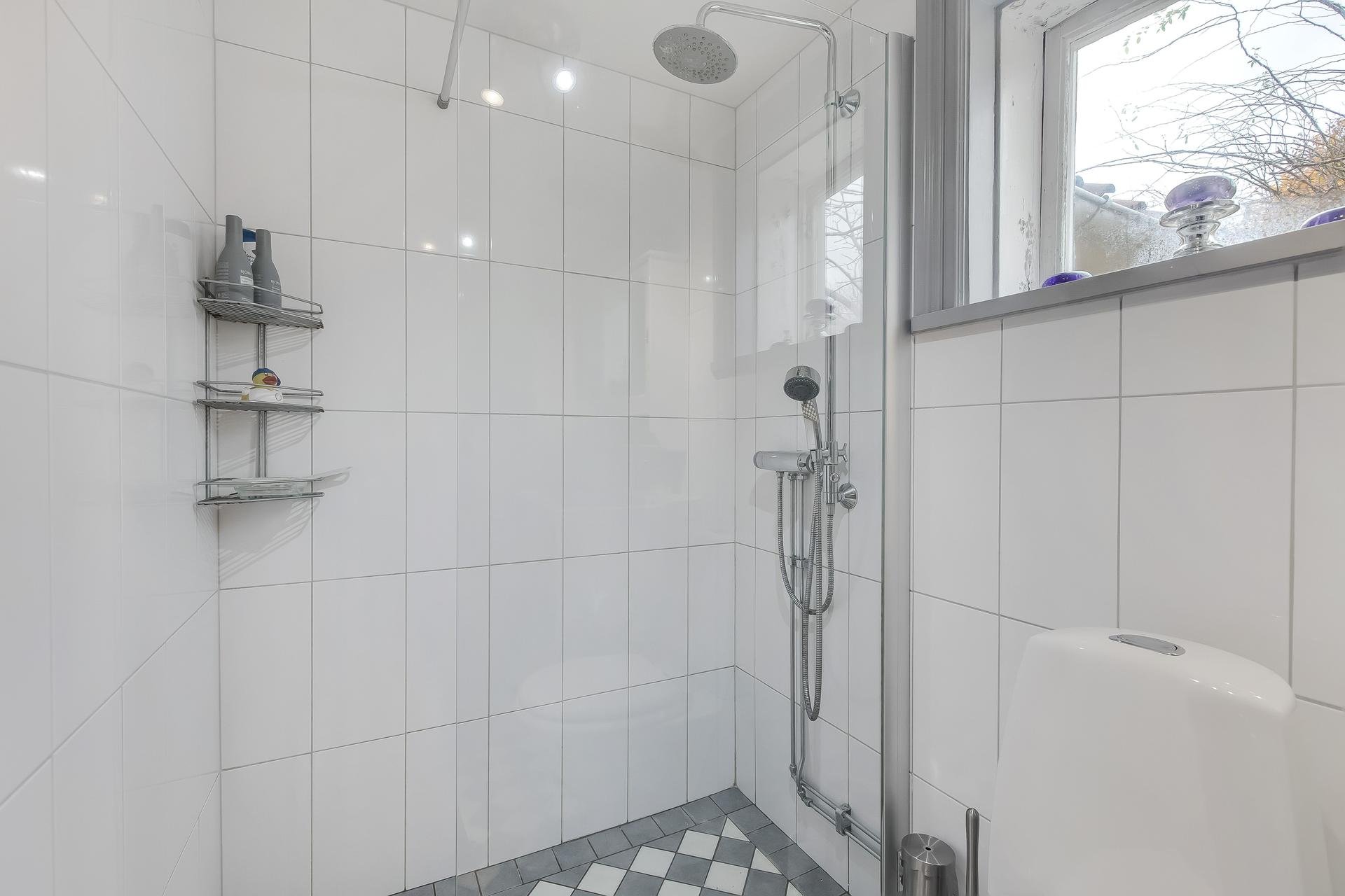 Villa/Hus, 9 rooms, 255 sqm, Strängnäs – bild 19