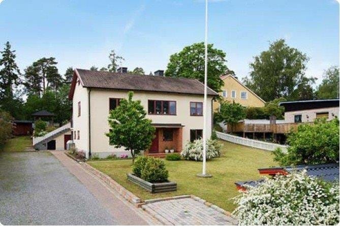 7 rok · 236 m² i Sollentuna – bild 2