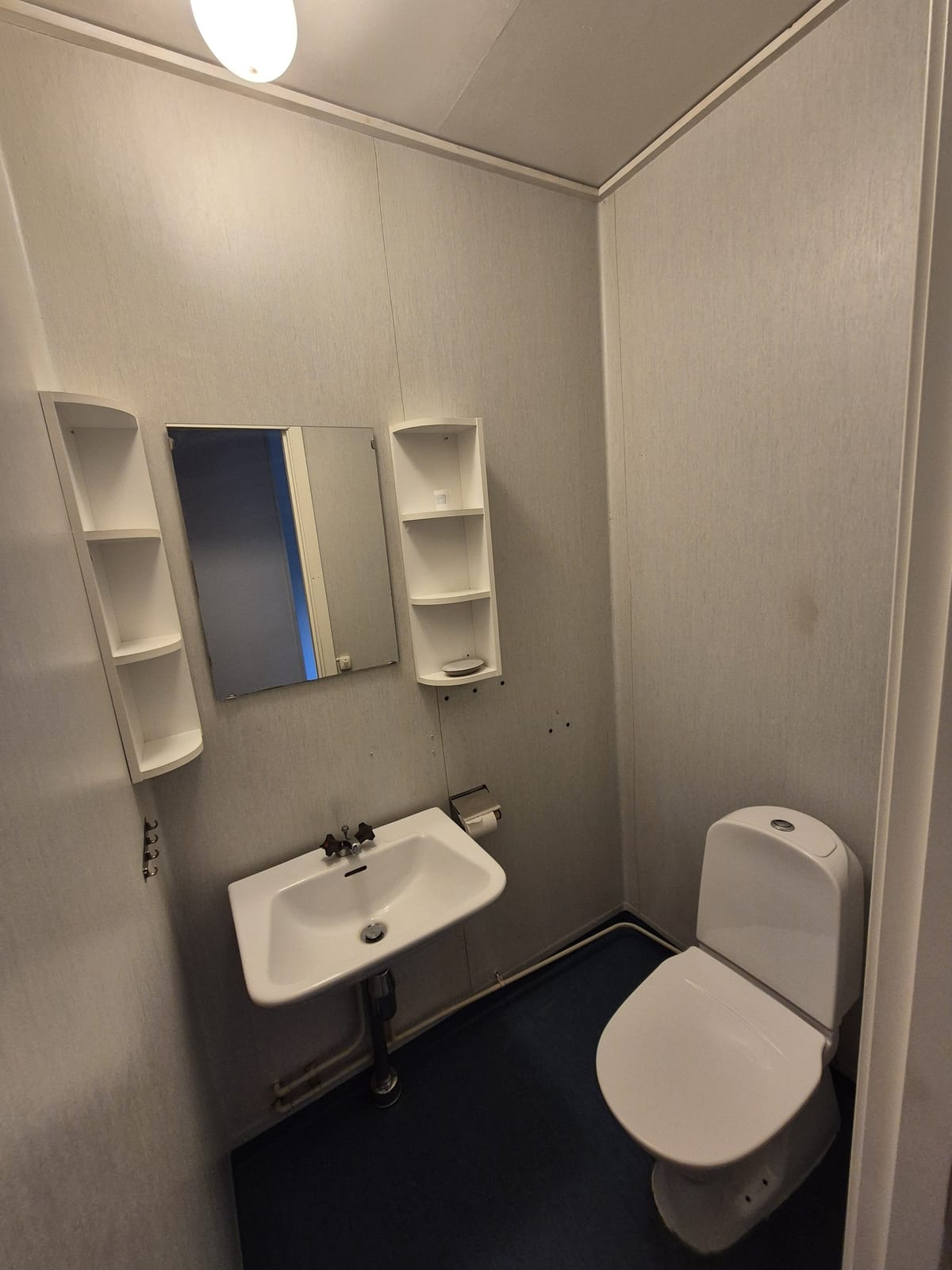 4 rok · 96 m² i Kosta – bild 7