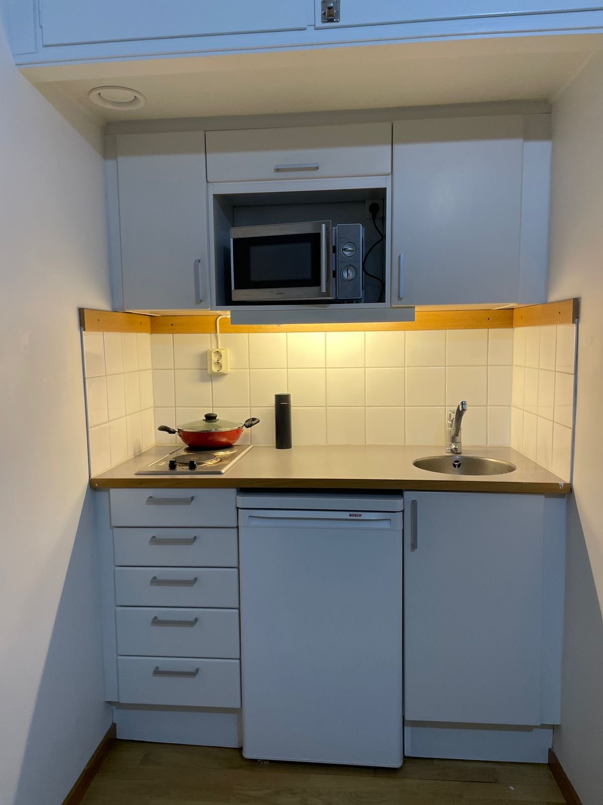 Lägenhet, 1 rooms, 21 sqm, Vällingby