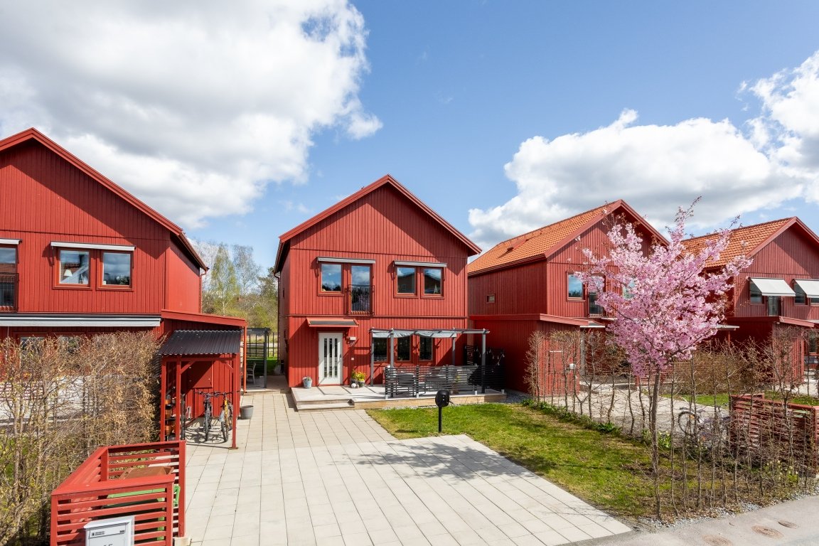 5 rok · 139 m² i Enköping – Enköping