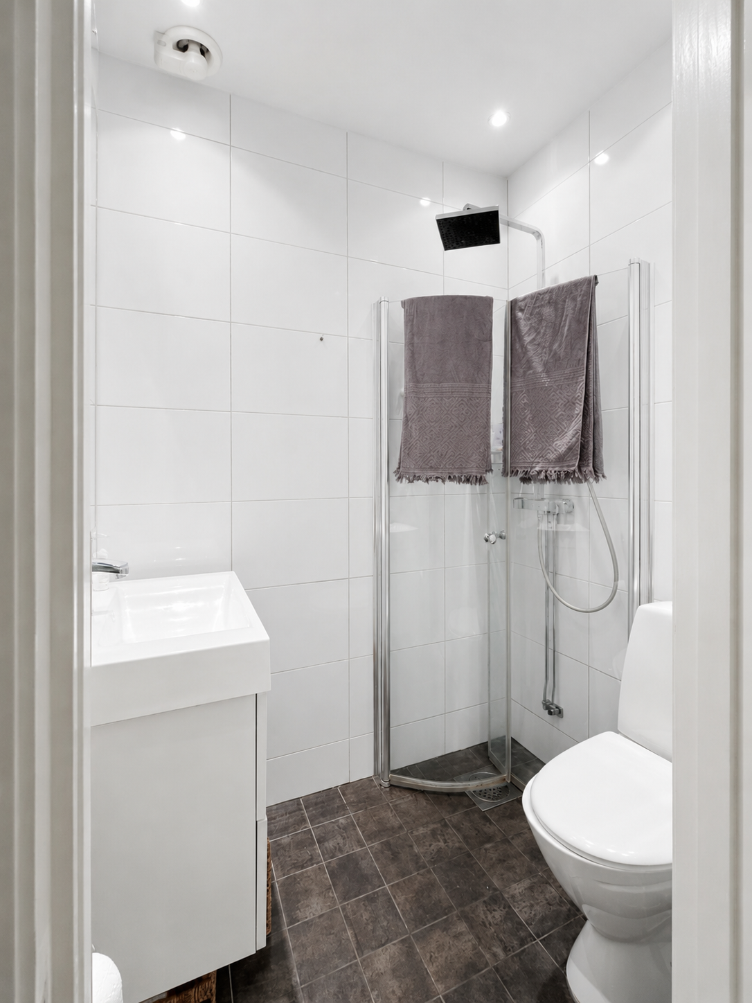 Lägenhet, 2 rooms, 32 sqm, Stockholm – bild 8