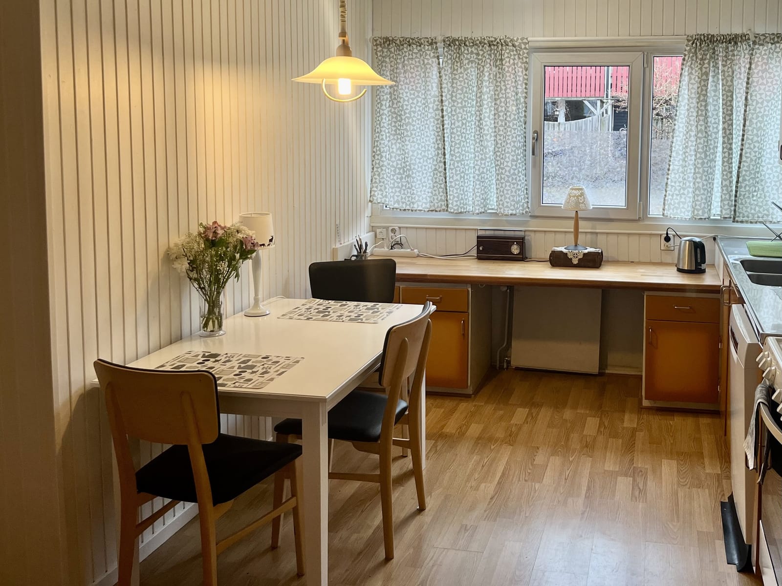 4 rok · 100 m² i Partille – bild 3