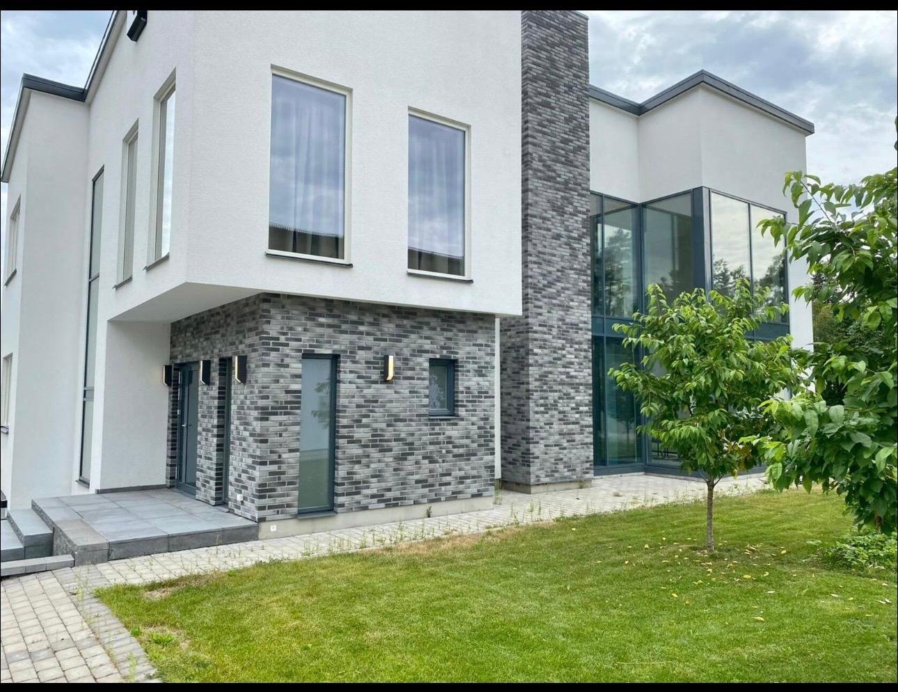 Villa/Hus, 6 rooms, 290 sqm, Järfälla – bild 2