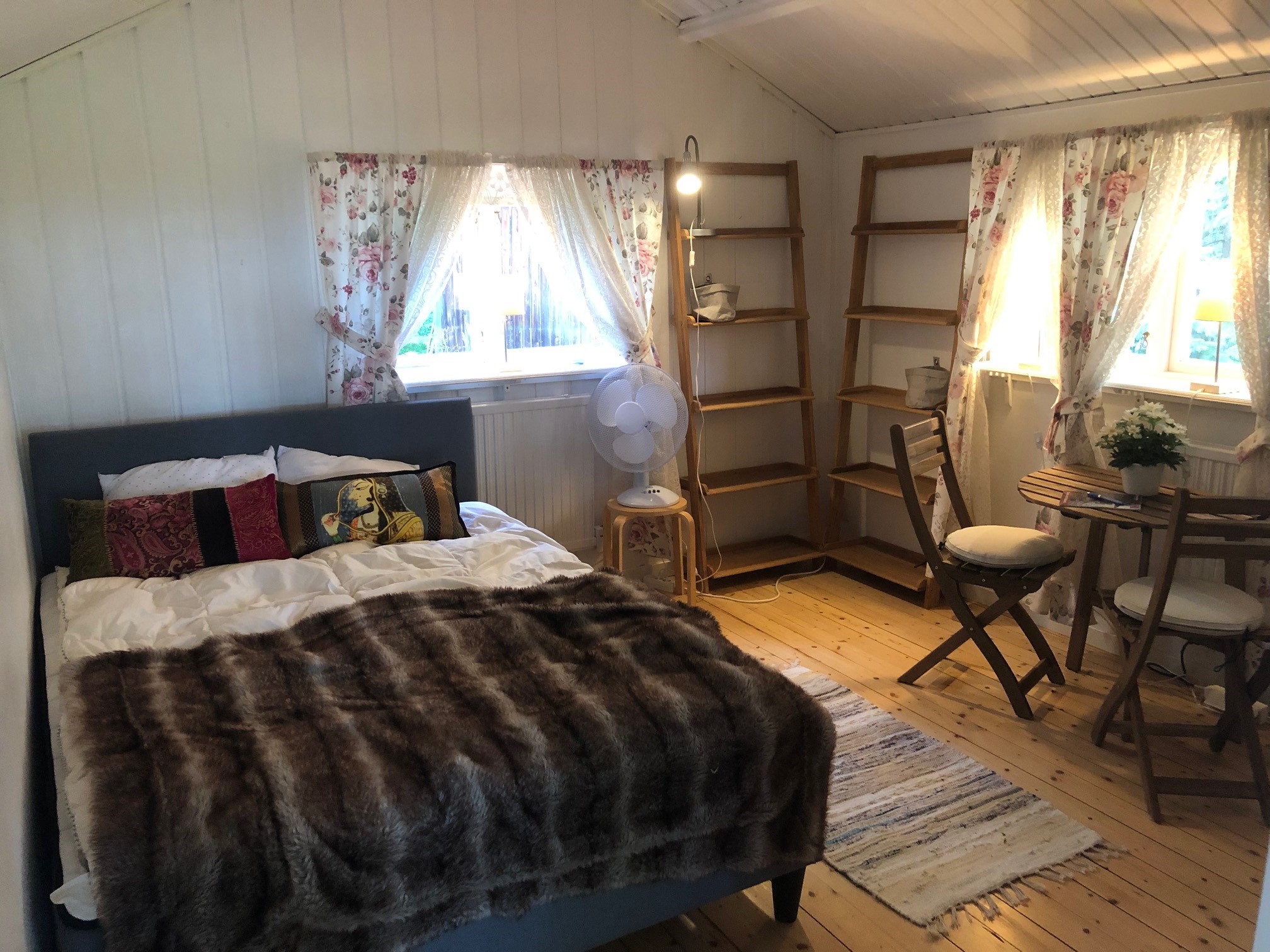 Stuga, 1 rooms, 15 sqm, Bro – bild 4