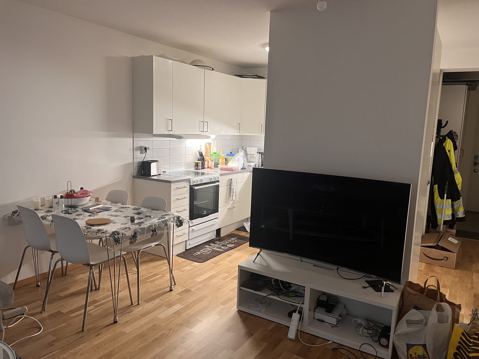 1 rok · 56 m² i Tumba – bild 7