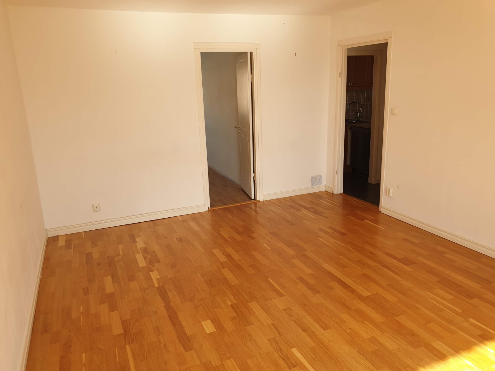Lägenhet, 3 rooms, 70 sqm, Älvsjö – bild 9