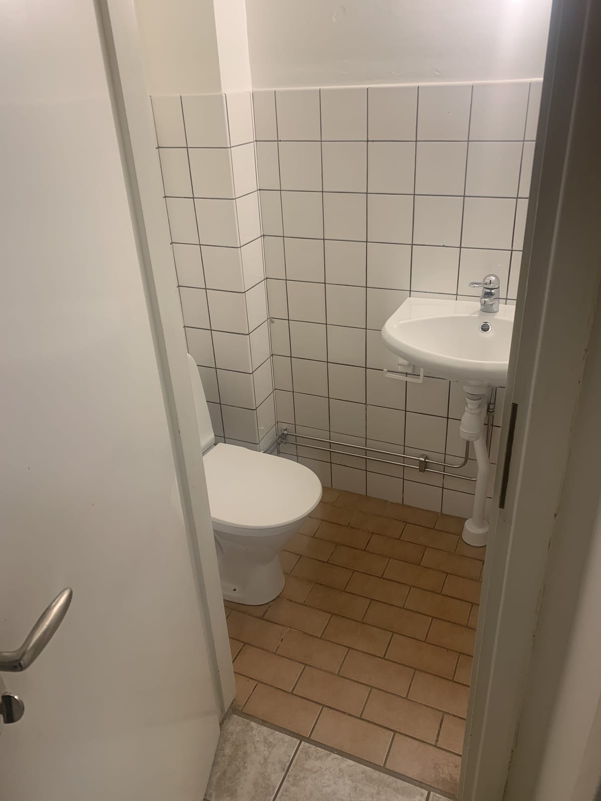 4 rok · 150 m² i Rånäs – bild 7