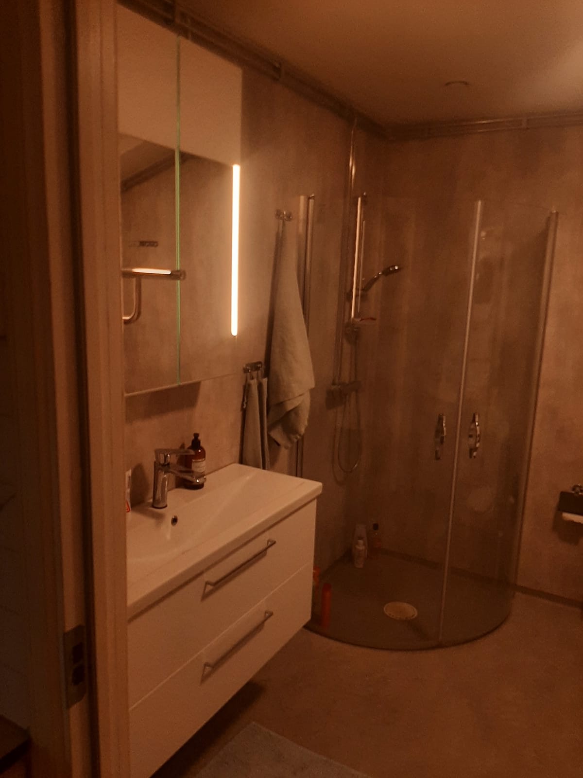 4 rok · 150 m² i Uppsala – bild 8