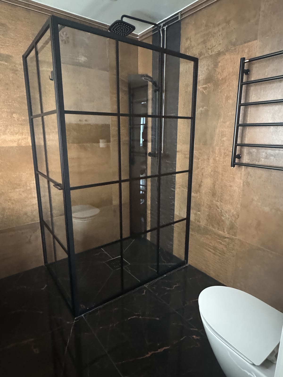 7 rok · 240 m² i Lindesberg – bild 3