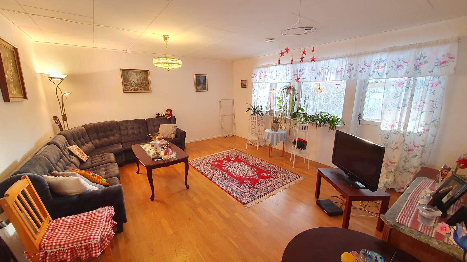 2 rok · 64 m² i Liden – bild 13