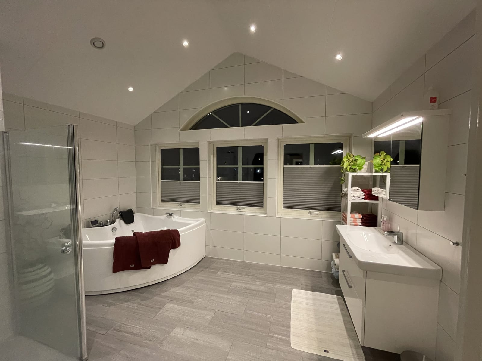 3 rok · 197 m² i Örebro – bild 3